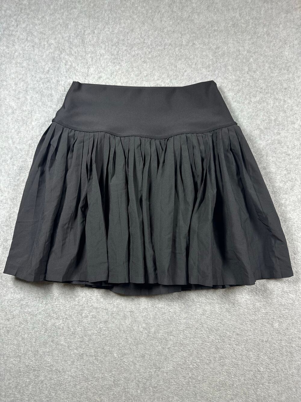 Alo Yoga Grand Slam Tennis Skirt Women's Size Medium Black Pleated Elastic Waist
